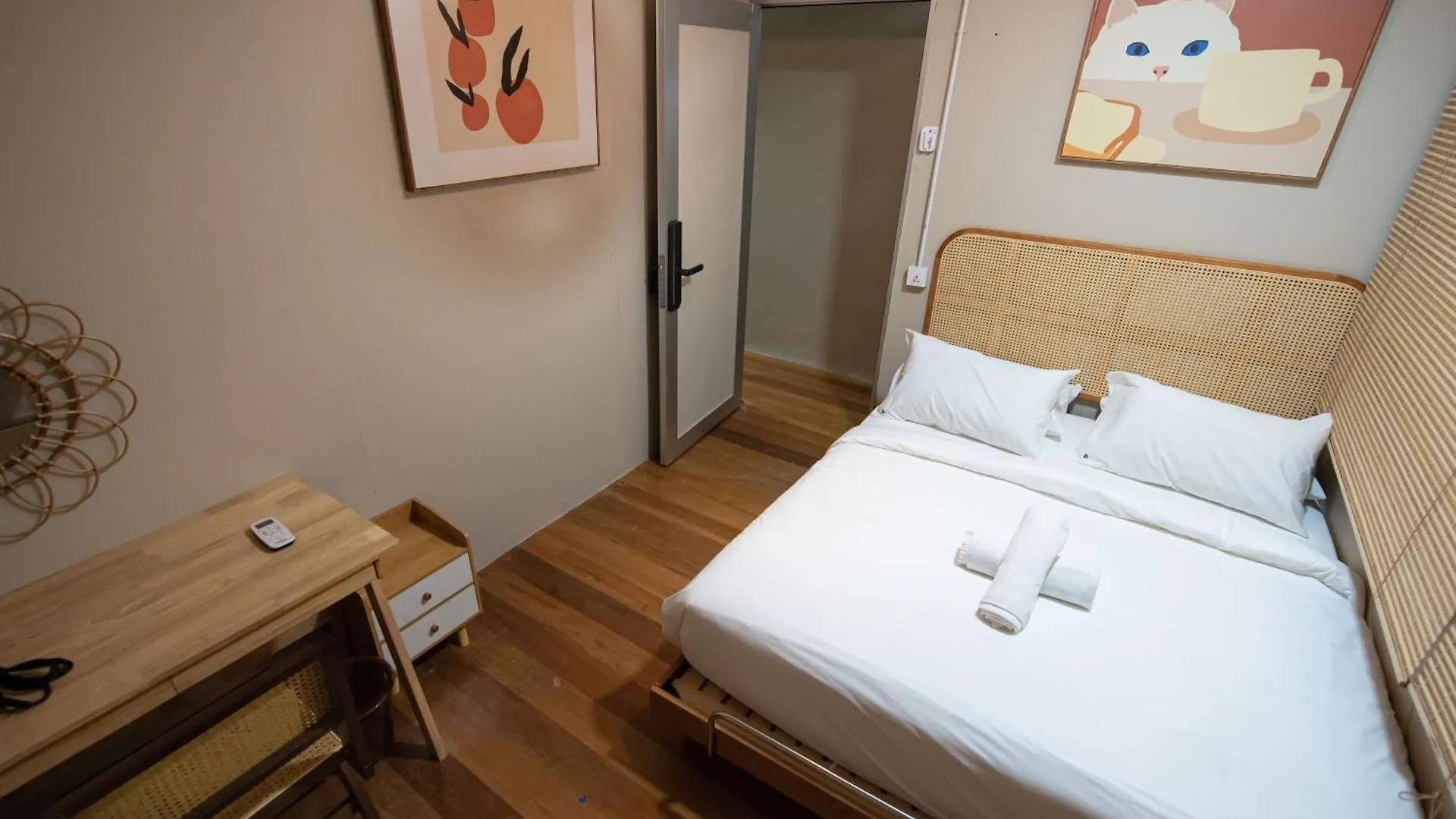 Deluma - Lebuh Melayu 4 Bedroom George Town 0*,  Malaysia